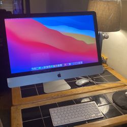 iMac 2015 27inches  16gb Ram 1 TB Drive i5 