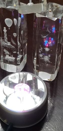 Etched Glass With Light Up Stand