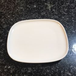 Small white ceramic desert plate
