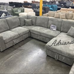 Gorgeous Light Gray 4-Pc Convertible Sectional Sofa With Double Storage And Pull-out Bed 