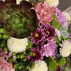 Ella’s Catering - Floral