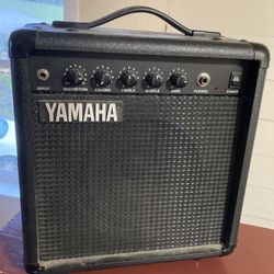 Yamaha Guitar Amp