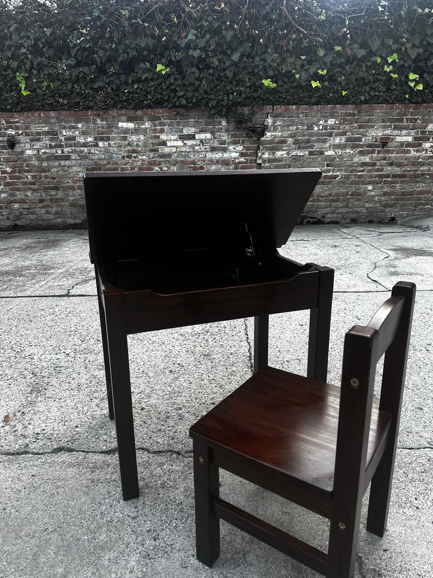 Kids Desk