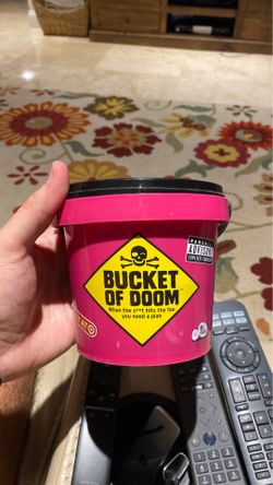 Bucket of doom card game