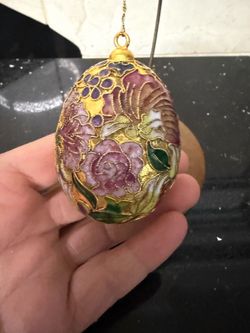 Golden cloisonné vintage collectible egg floral