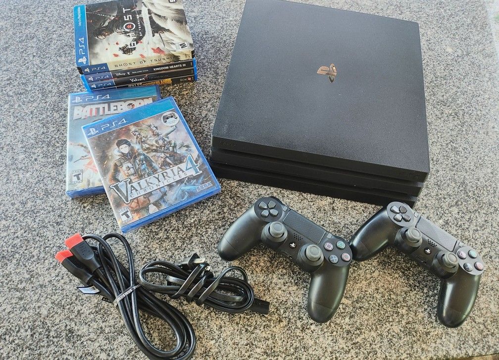 PS4 Pro Bundle