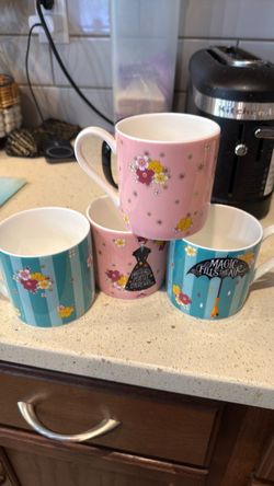 4 Mary Poppins Mugs