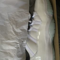 Jordan 11