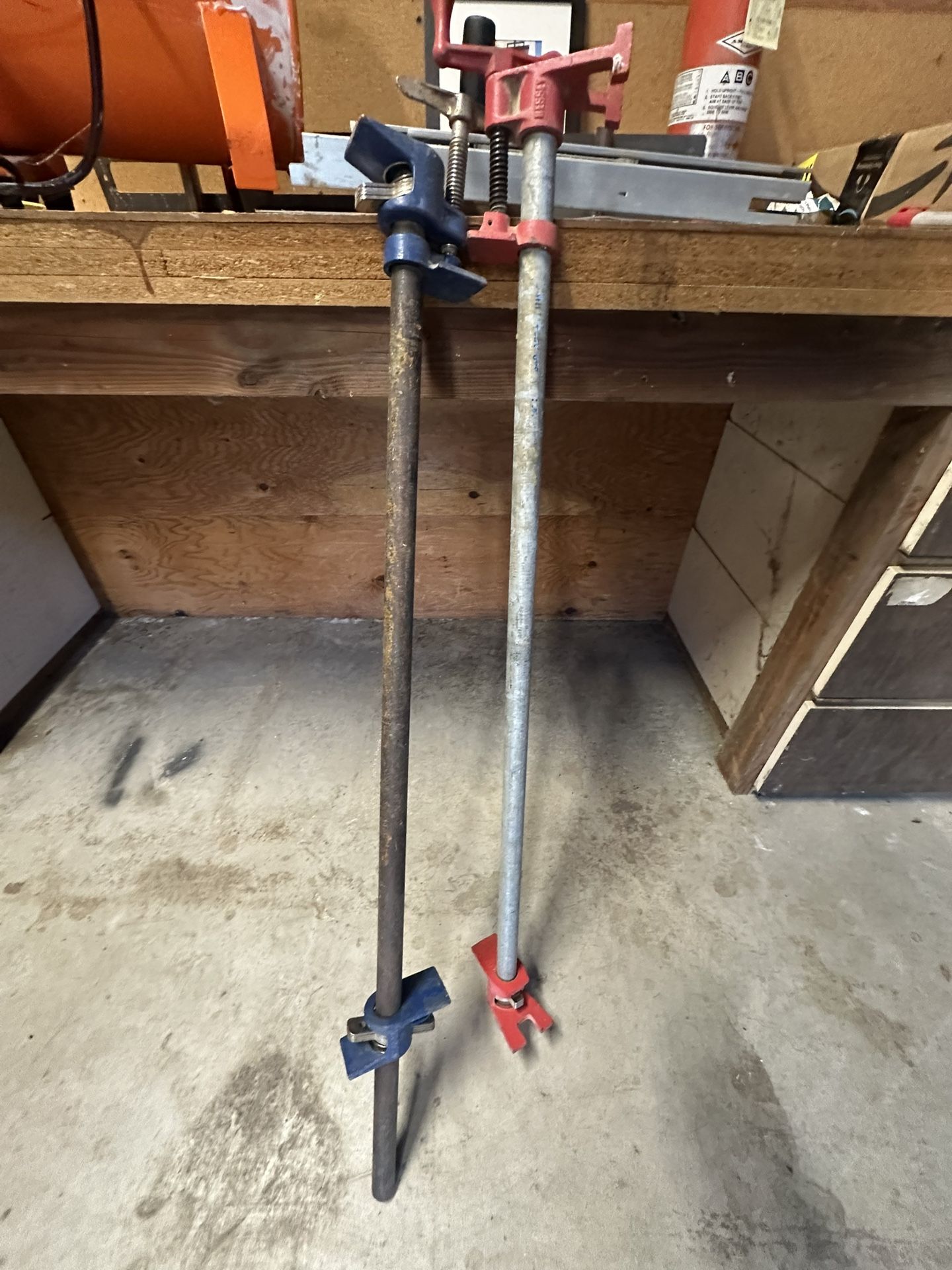 Pipe clamps