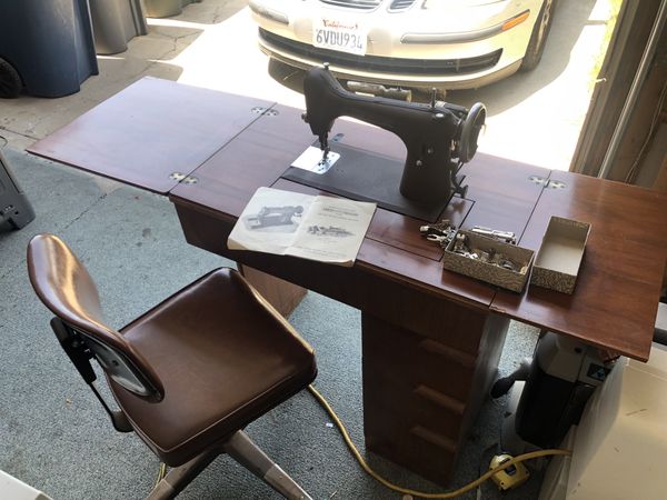 Antique New Home 1950 Nhr Electric Round Bobbin Rotary Sewing Machine In Cabinet For Sale In Escondido Ca Offerup