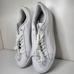 Brand New Pumas Size 7.5W