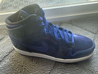 New Jordan1  Retro High - Deep Royal
