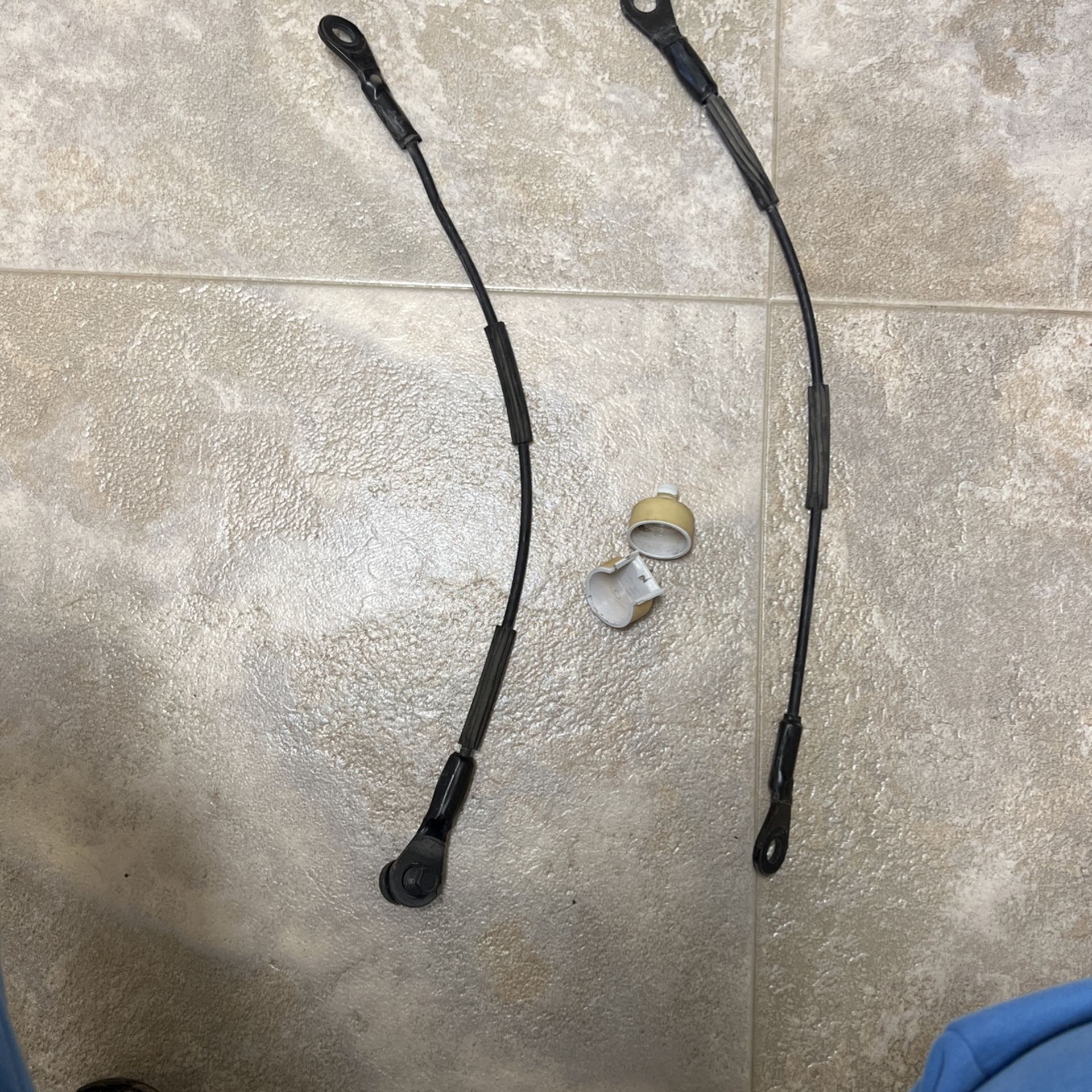 Chevy Colorado GMC Canyon L&R Tailgate Cables