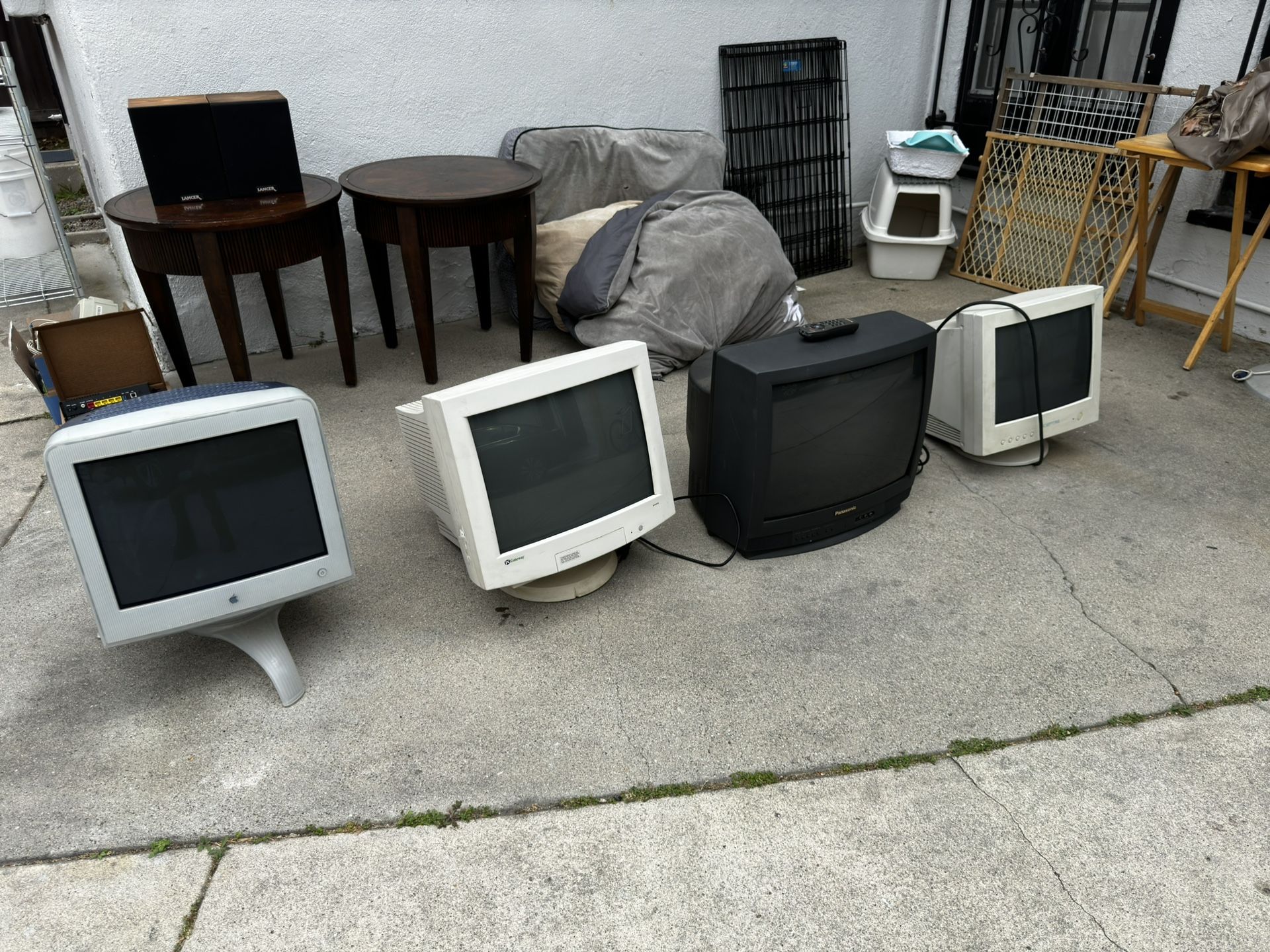 Vintage CRT Gaming Monitors and Panasonic CRT TV