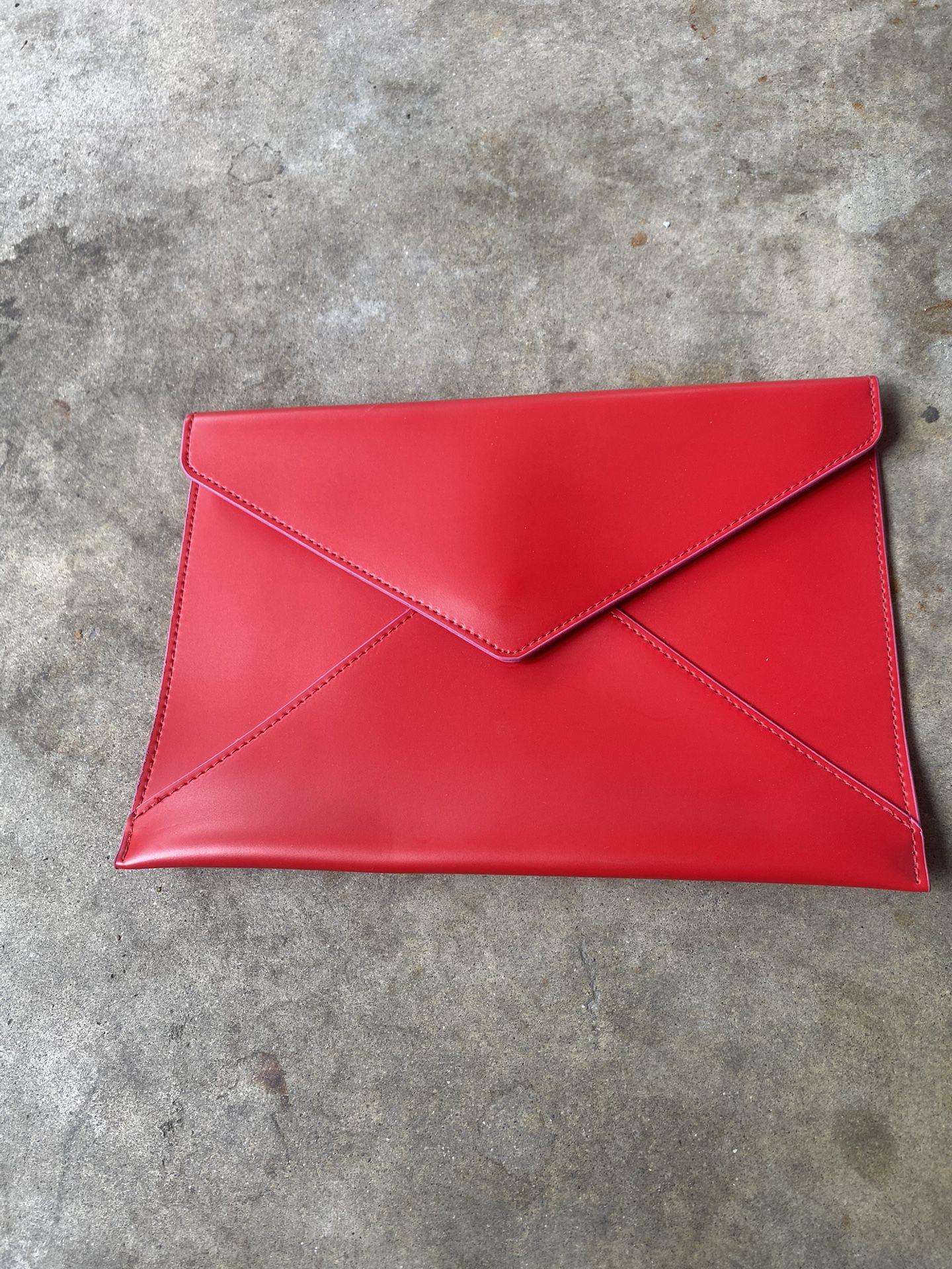 Elizabeth Arden Red Envelope Clutch
