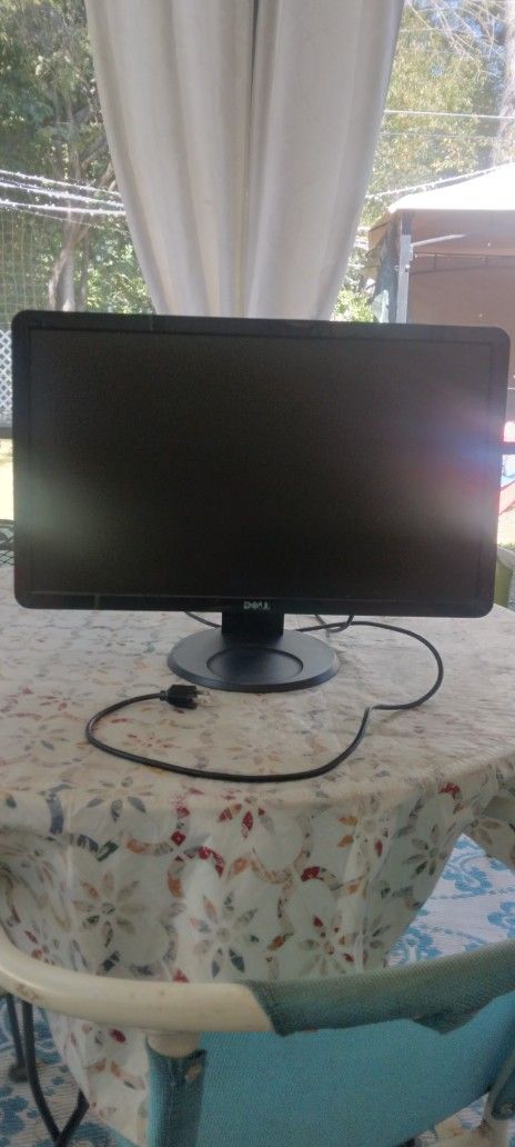 Dell Computer Monitor S2409W