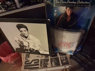 ELVIS PRESLEY FANS
