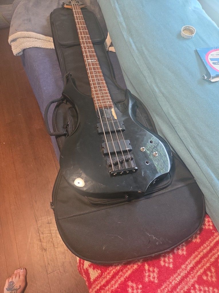 Bass Guitar 