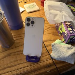iPhone 13 Pro Max Gold (Us Cellular)
