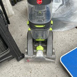 Carpet Cleaning Machine
