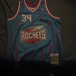 hakeem olajuwon jersey
