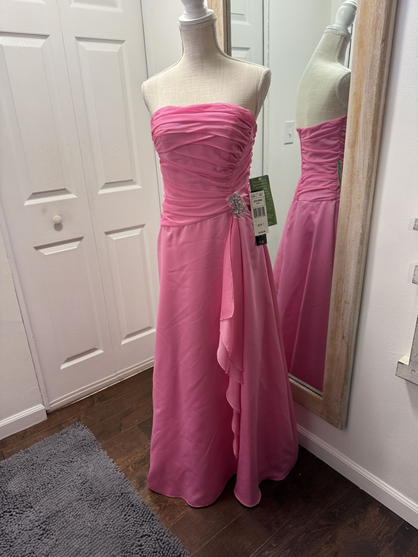 Strapless Formal Gown