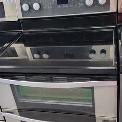 Glass Top Electric Double-Oven With Warranty 