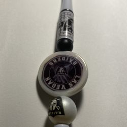Las Vegas Raiders beaded pen