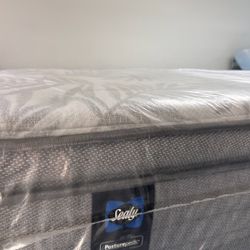 Sealy King Size Mattress