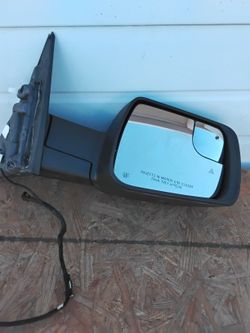 2025-2026 Dodge Ram 1500 Front Door Mirror 