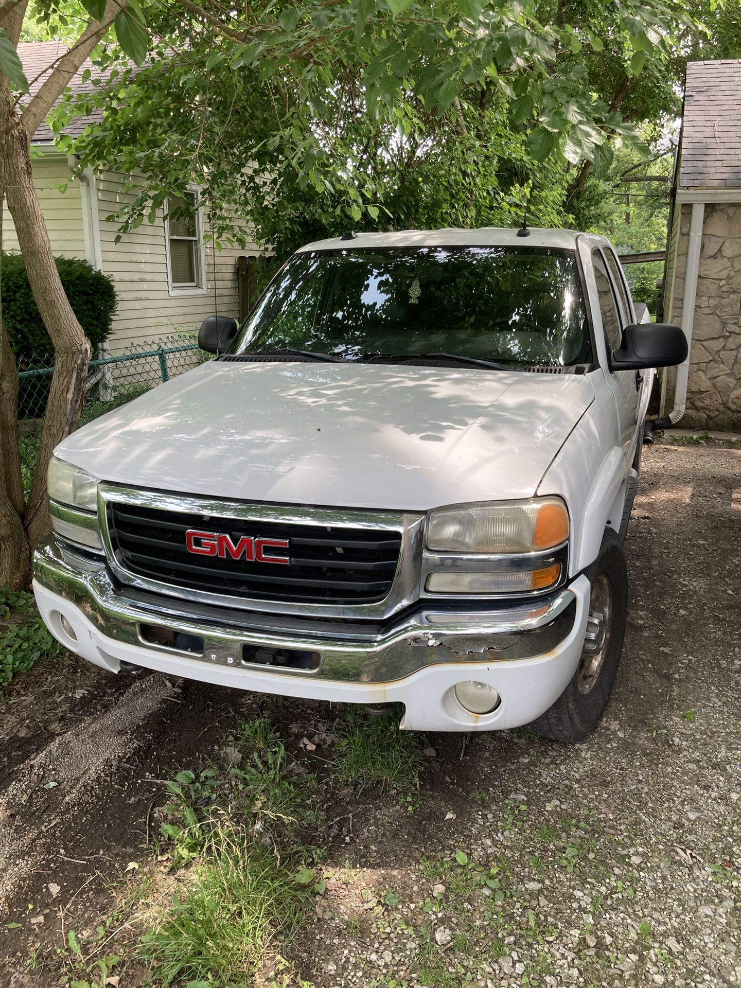 2004 GMC Sierra 2500