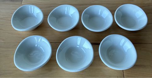 7 Tuxton slightly oval 3” dipping cups.