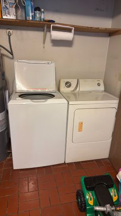 Used Washer & Dryer Set