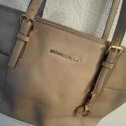 Michael Kors Purse Perfect Condition 