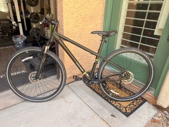 CO-OP REI Hybrid bicycle