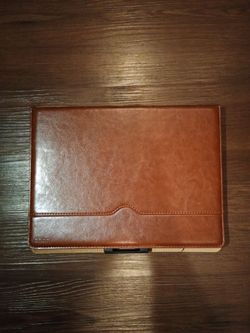 ONN Brown Synthetic Leather Folding iPad or Tablet Case Stand fits most 9" 10" 11" tablet