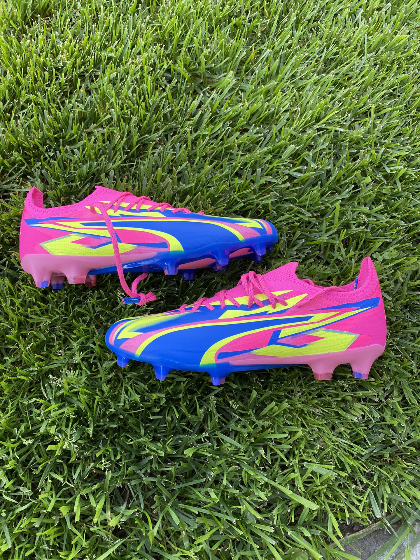 Pumas Ultra Ultimate FG AG “Energy Pack” Willing To Take Offers