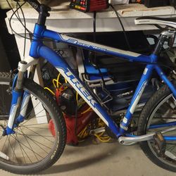 Trek Mountain Bike