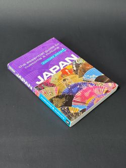 Japan - Culture Smart!: The Essential Guide to Customs & Culture Book