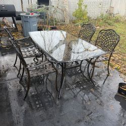 Outdoor Table And Chairs Combo 
