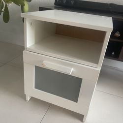 Nightstand 