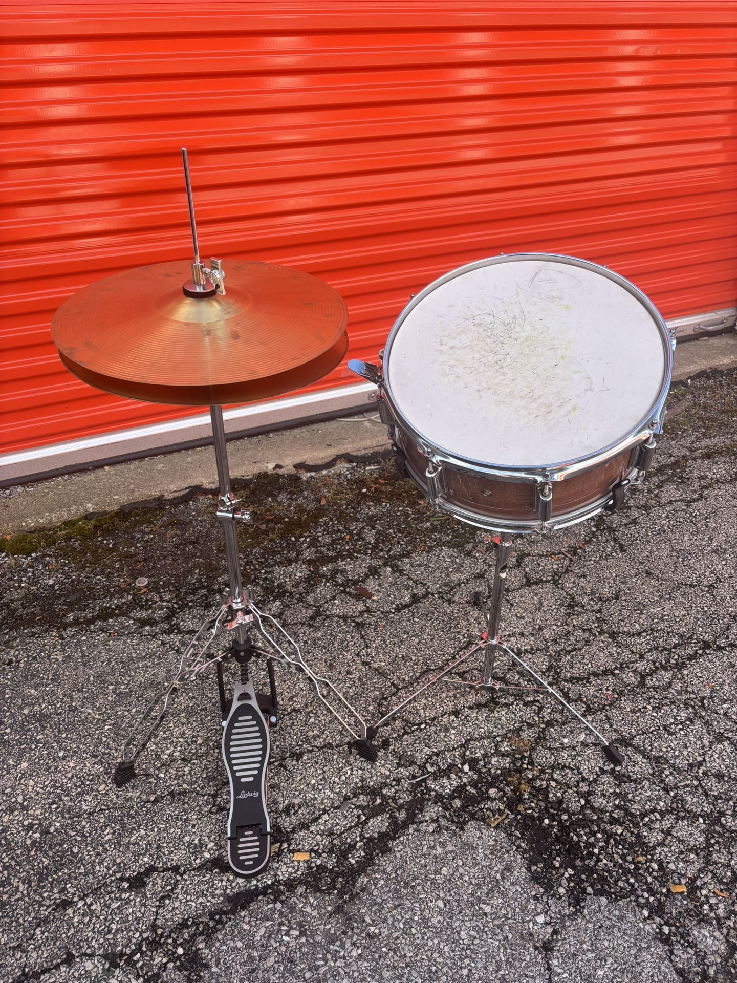 Hi Hat And Snare Drum/ Stand