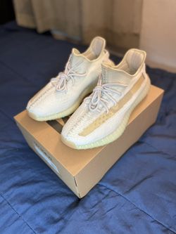 Yeezy 350 V2 Hyperspace 