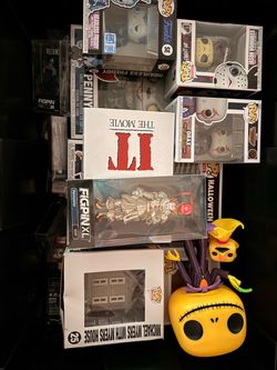 Funko pop/fig pin lot