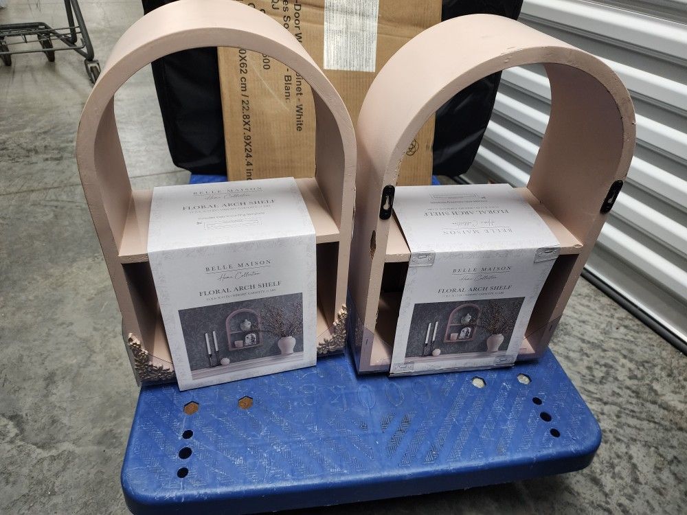 Foral Arched Wall Shelf