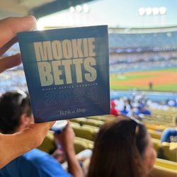 Dodgers Mookie Betts World Series ring