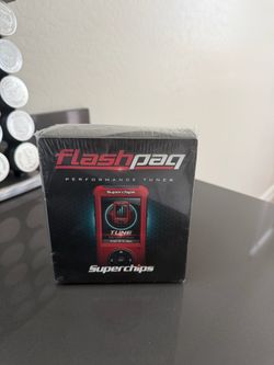 NEW SUPERCHIPS FLASHPAQ F5 IN CAB TUNER, COMPATIBLE WITH GASOLINE ENGINE TRUCKS GM 2017 and beyond