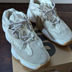 Yeezy 500 - Size 9