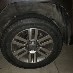 Toyota 2021 Tires /llantas 