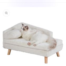 New pet sofa for cats and dogs it’s the larger size the first picture appears to be the smaller one